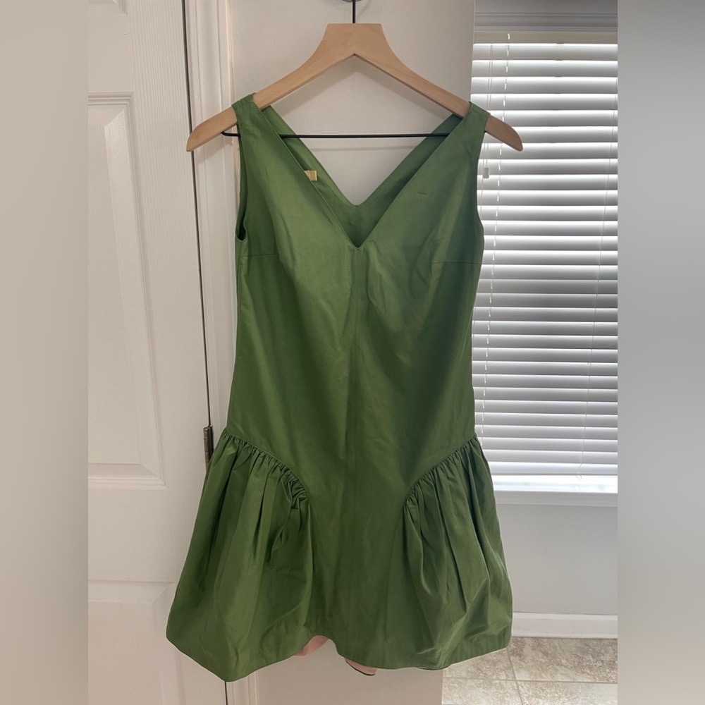 Isabel Garcia Green Dress w/pink lining - sz 34